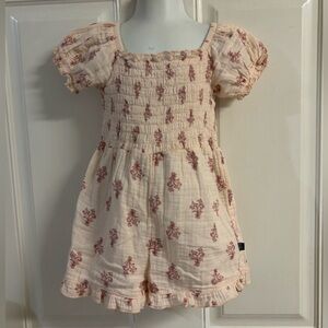 3T Modern Moments by Gerber Pink/Dark Pink Floral Puff short Sleeves Romper.